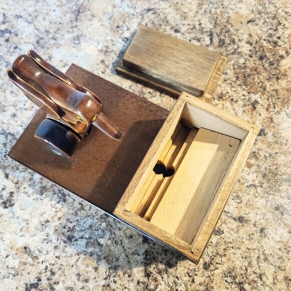 Vintage Wood Cigarette Dispenser Box, Mechanical Wooden Box Bird Bobbing, Works! - Picture 8 of 11